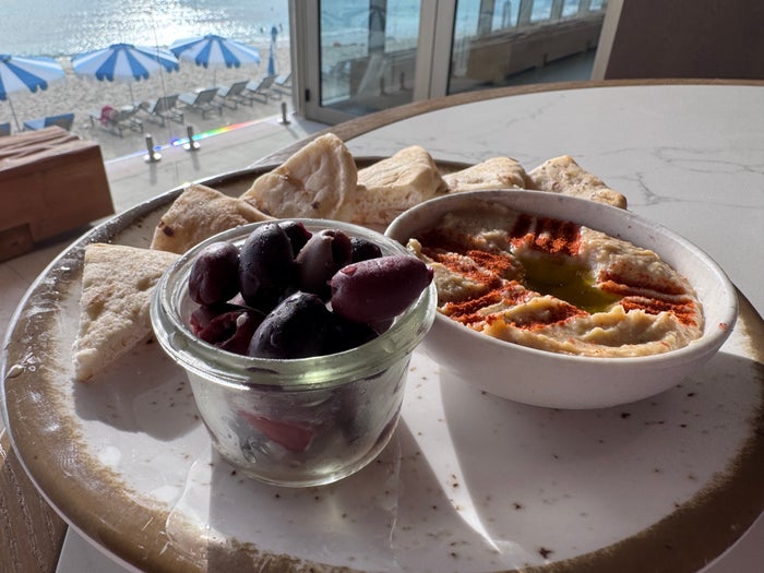 royalton-vessence-barbados-petisco-hummus Royalton Vessence Barbados Petisco hummus