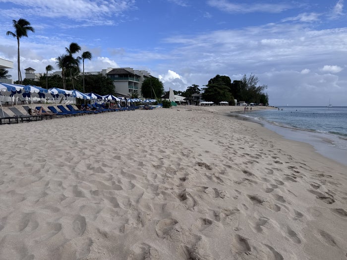 royalton-vessence-barbados-view-of-beach Royalton Vessence Barbados view of beach
