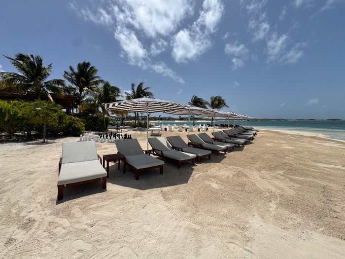ambergris-cay-beach-lagoon-seats-and-area Ambergris Cay beach lagoon seats and area