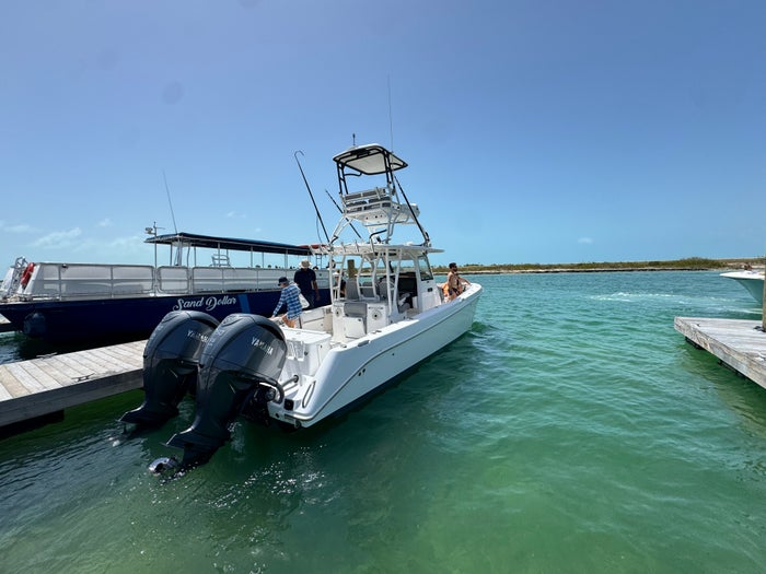 ambergris-cay-tiki-bar-boat-marina Ambergris Cay Tiki Bar Boat Marina