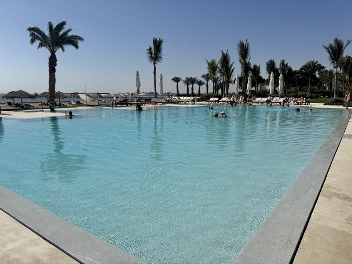 hotel-paracas-marriott-luxury-collection-main-pool-2 Hotel Paracas Marriott Luxury Collection Main Pool 2