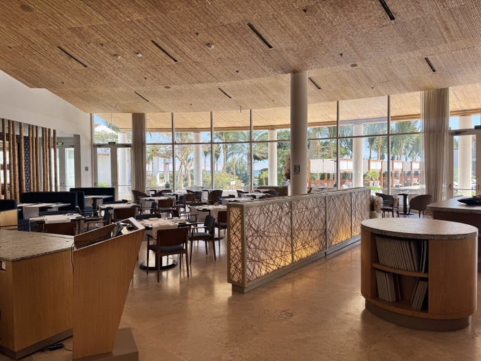 hotel-paracas-marriott-luxury-collection-restaurant-interior Hotel Paracas Marriott Luxury Collection Restaurant Interior