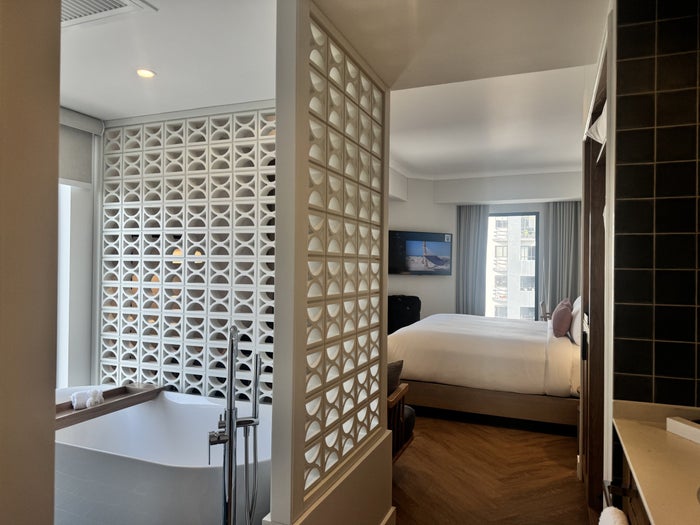 humano-lima-tribute-portfolio-marriott-suite-overview Humano Lima Tribute Portfolio Marriott Suite Overview
