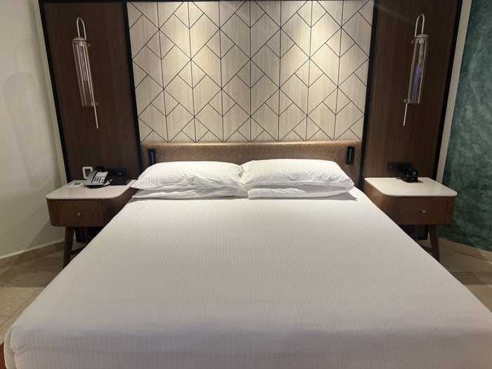 hyatt-vivid-playa-del-carmen-bed Hyatt Vivid Playa del Carmen Bed