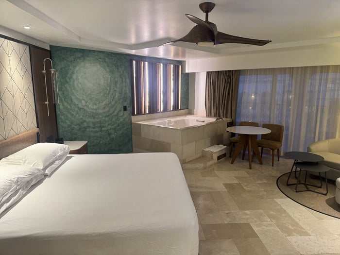 hyatt-vivid-playa-del-carmen-suite-overview Hyatt Vivid Playa del Carmen Suite Overview