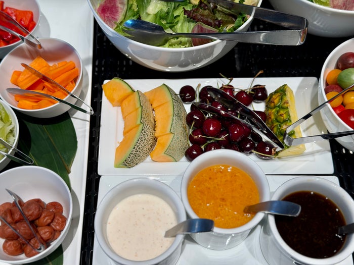 tokyo-amex-centurion-lounge-healthy-buffet Tokyo Amex Centurion Lounge healthy buffet