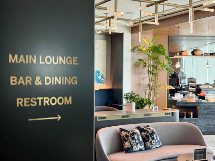 Tokyo Amex Centurion Lounge signage Tokyo Amex Centurion Lounge signage