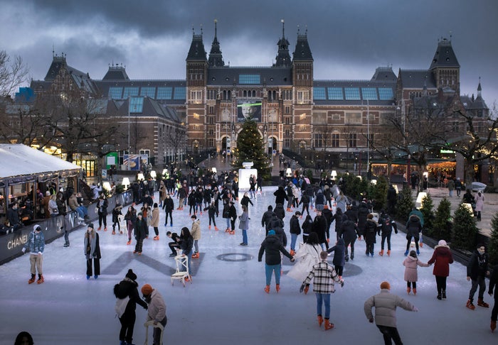 Amsterdam Netherland Christmas redcharlie ZH2Qo9So3Xg unsplash