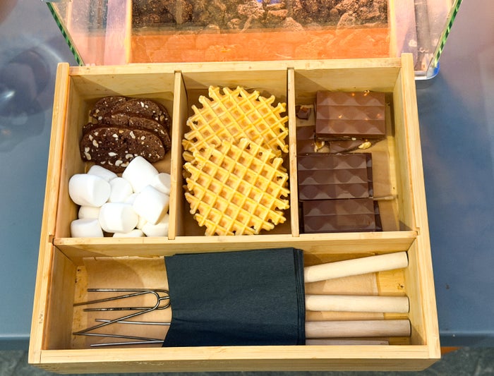 InterContinental Boston by IHG Matria S’mores kit Image Credit Chris Hassan InterContinental Boston by IHG Matria S'mores kit Image Credit Chris Hassan