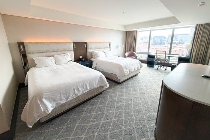 intercontinental-boston-by-ihg-queen-beds-image-credit-chris-hassan InterContinental Boston by IHG Queen Beds Image Credit Chris Hassan