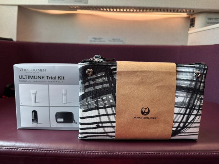 jl-first-class-suite-amenity-kit-and-mens-toiletry-kit JL First Class Suite amenity kit and men's toiletry kit