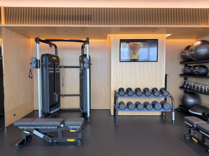 ritz-carlton-fukuoka-gym-weights Ritz Carlton Fukuoka gym weights