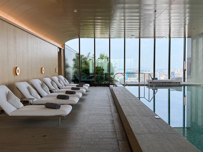 ritz-carlton-fukuoka-pool-with-loungers Ritz Carlton Fukuoka pool with loungers