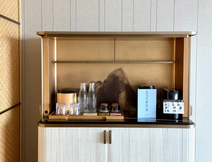 ritz-carlton-fukuoka-room-mini-bar Ritz Carlton Fukuoka room mini bar