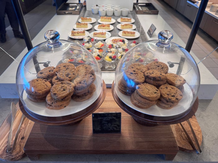 soho-lounge-jfk-cookies Soho Lounge JFK cookies